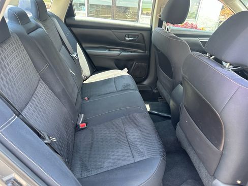 Used 2018 Nissan Altima 2.5 S w/ S Convenience Package FWD image 15