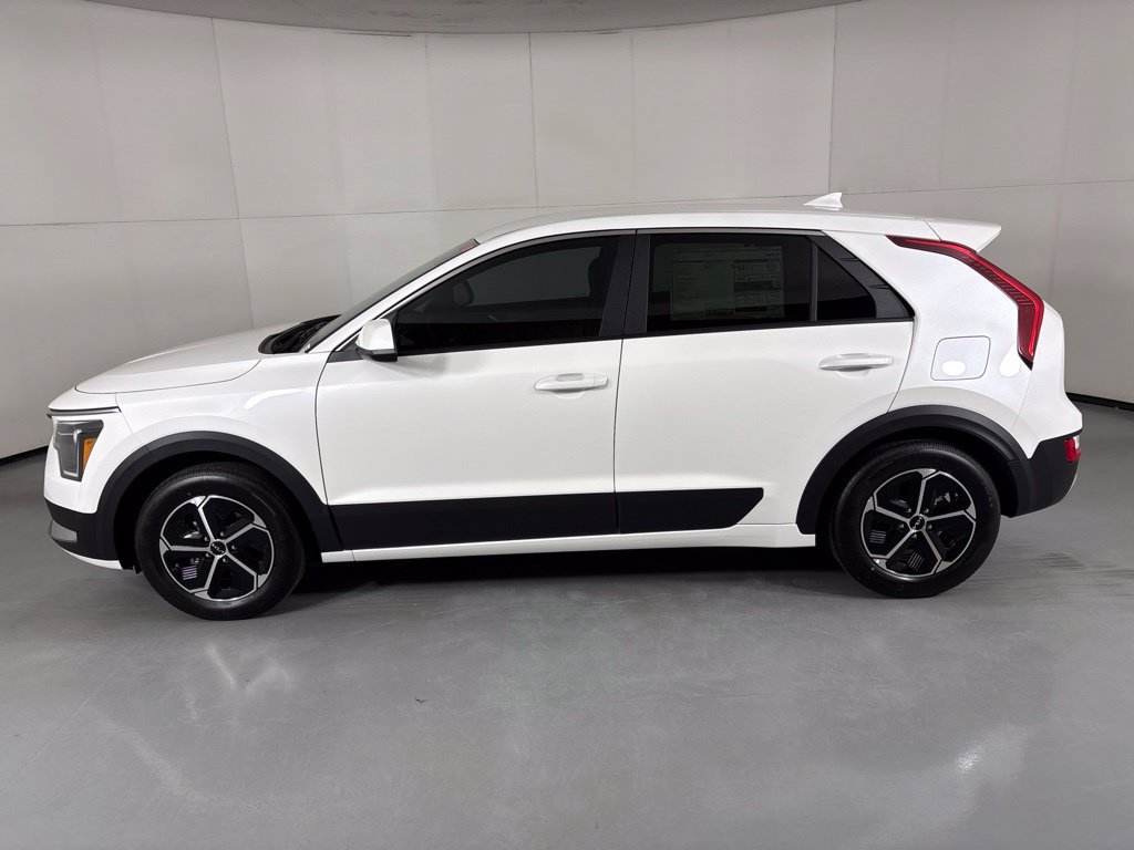 New 2026 Kia Niro LX FWD image 5