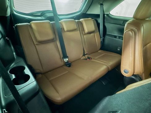 Used 2018 Toyota Highlander Limited image 37