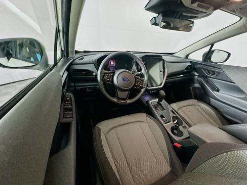Used 2024 Subaru Crosstrek 2.0i Premium image 18