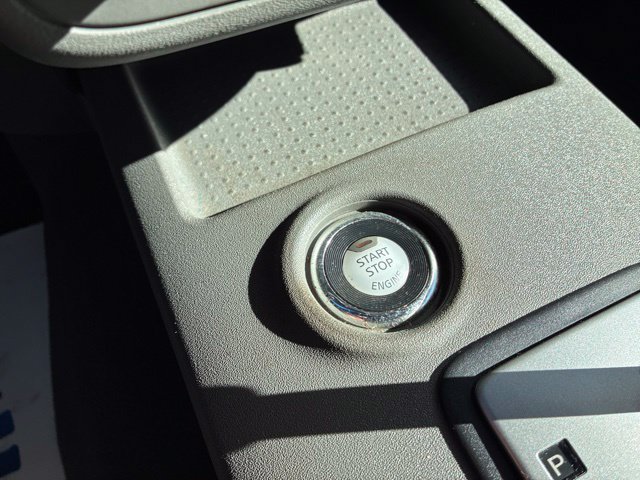 Used 2020 Nissan Frontier SV w/ Midnight Edition Floor Mats AWD/4WD image 35