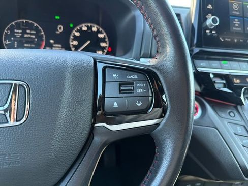 Used 2025 Honda Odyssey Sport-L image 15