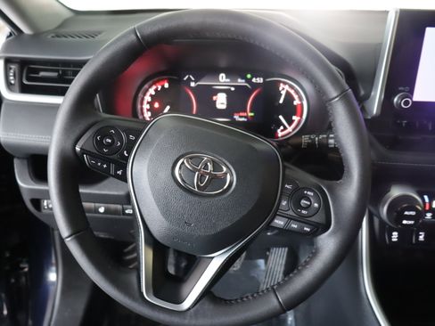 Used 2024 Toyota RAV4 XLE image 16
