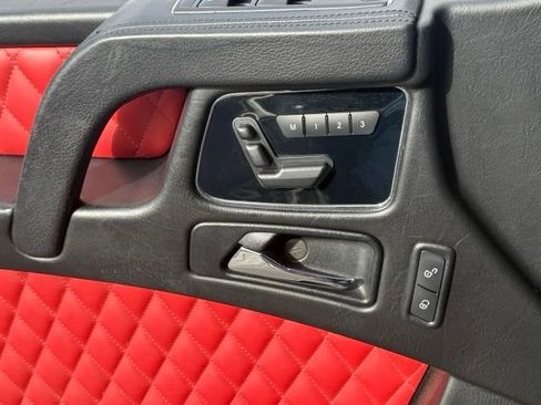 Used 2014 Mercedes-Benz G 63 AMG 4MATIC image 22