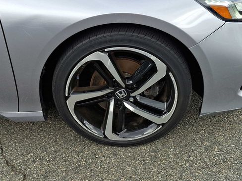 Used 2021 Honda Accord Sport image 13