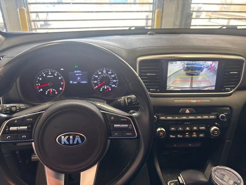 Used 2020 Kia Sportage EX AWD/4WD image 5