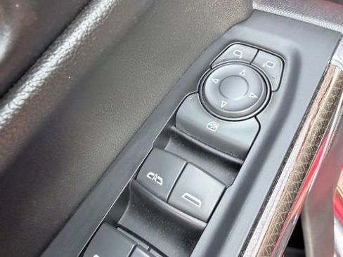 Used 2019 Chevrolet Silverado 1500 LT w/ All-Star Edition image 22