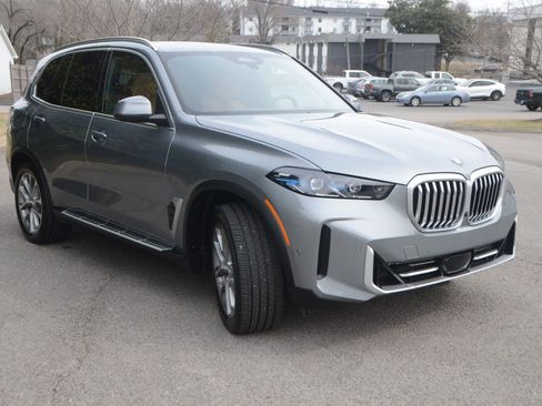 Used 2026 BMW X5 xDrive40i image 6