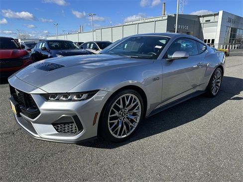 Certified 2024 Ford Mustang GT Premium image 9