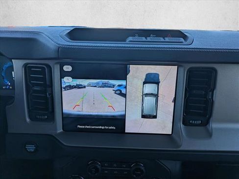 New 2025 Ford Bronco Outer Banks image 14