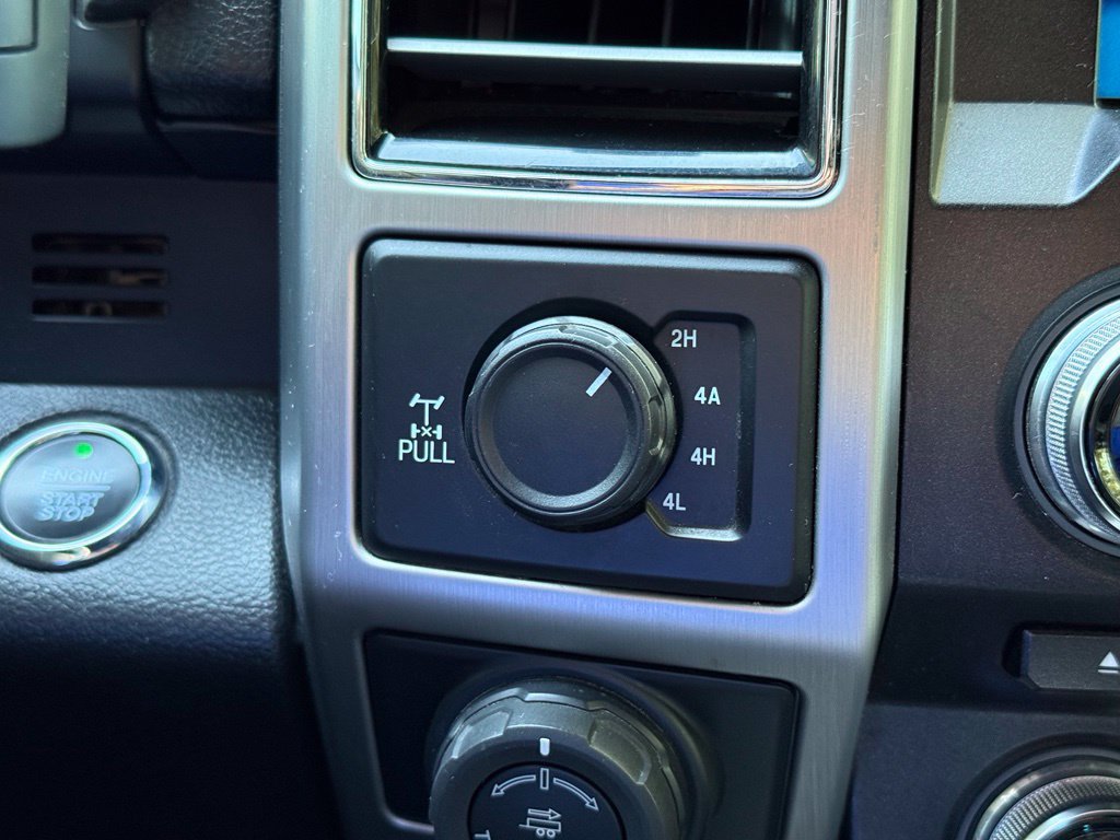 Used 2018 Ford F150 Platinum w/ Equipment Group 701A Luxury AWD/4WD image 5