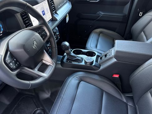 New 2025 Ford Bronco Big Bend image 9