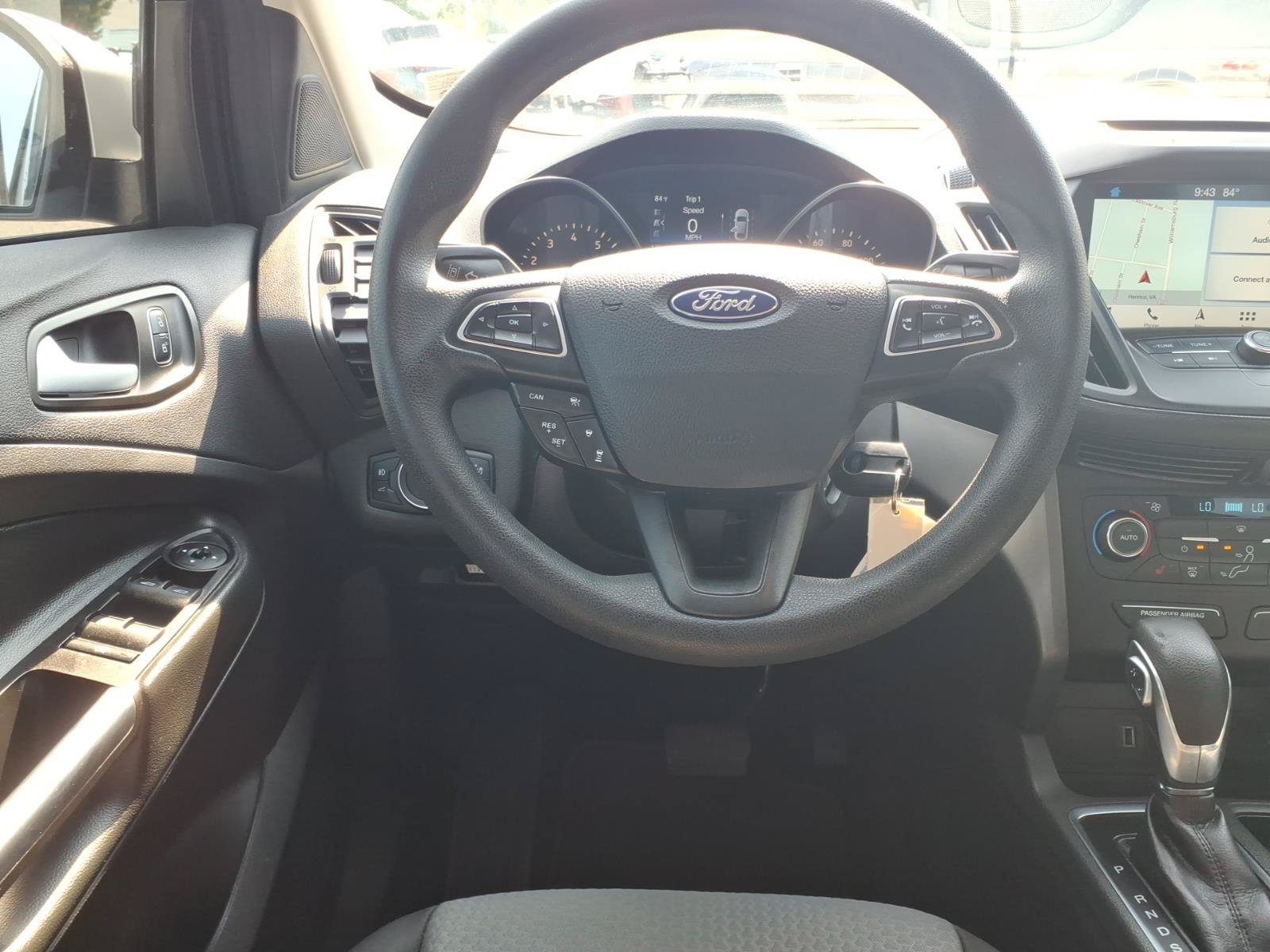 Used 2018 Ford Escape SE w/ Ford Safe & Smart Package AWD/4WD image 5