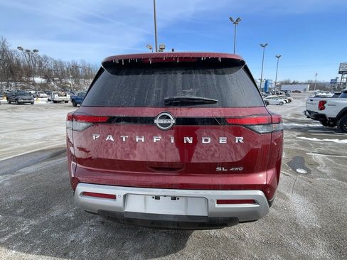 Used 2023 Nissan Pathfinder SL image 4