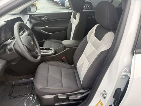 Certified 2026 Chevrolet Trax LS FWD image 19