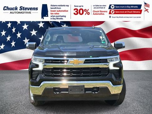 Used 2025 Chevrolet Silverado 1500 LT AWD/4WD image 3