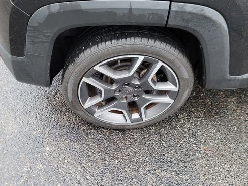 Used 2021 Jeep Renegade Latitude image 13