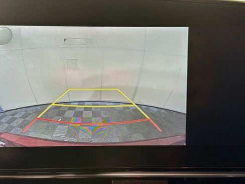 Used 2025 Hyundai Elantra SEL FWD image 19