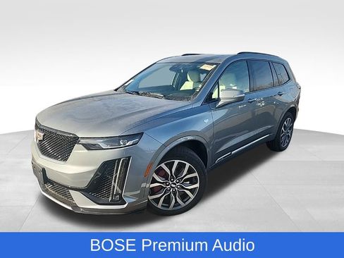 Used 2023 Cadillac XT6 Sport image 9