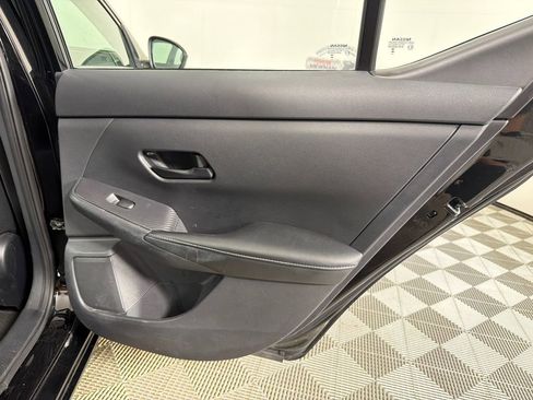 Used 2024 Nissan Sentra SV FWD image 16