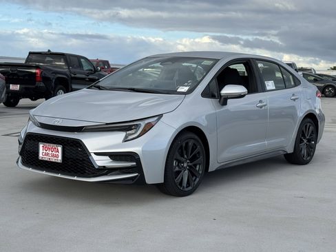 New 2026 Toyota Corolla SE image 11