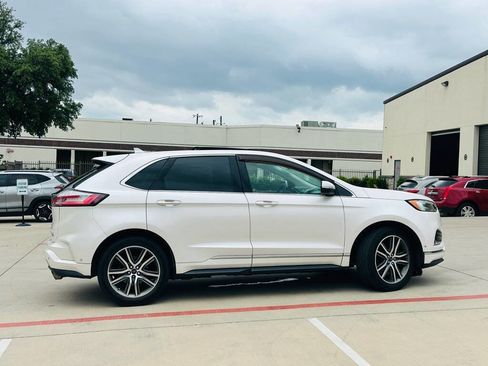 Used 2019 Ford Edge Titanium w/ Equipment Group 301A image 11