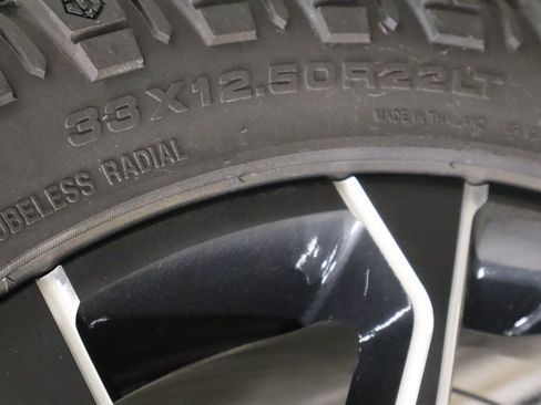 Used 2022 RAM 1500 Limited w/ Body Color Bumper Group image 34