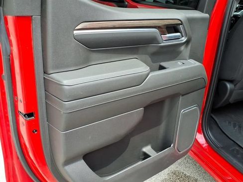 Used 2022 Chevrolet Silverado 1500 RST AWD/4WD image 11