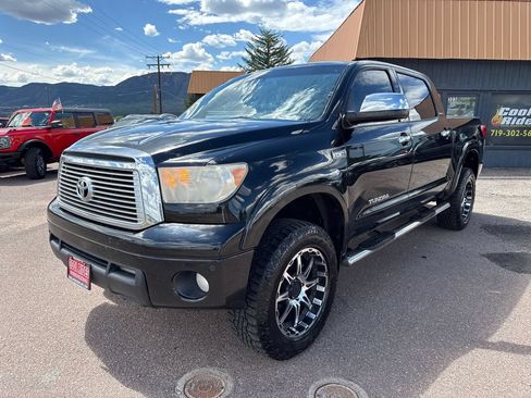 Used 2011 Toyota Tundra Limited w/ Memory Pkg AWD/4WD image 10