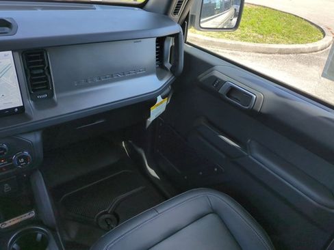 New 2026 Ford Bronco Badlands AWD/4WD image 17