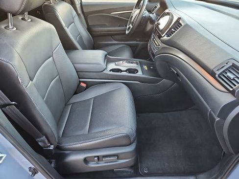 Used 2024 Honda Passport EX-L image 24