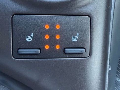 Used 2023 Toyota Camry XLE w/ Navigation Package image 14