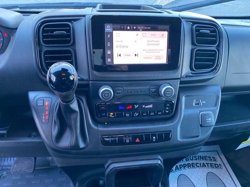 Used 2025 RAM ProMaster 2500 w/ Storage Group image 11