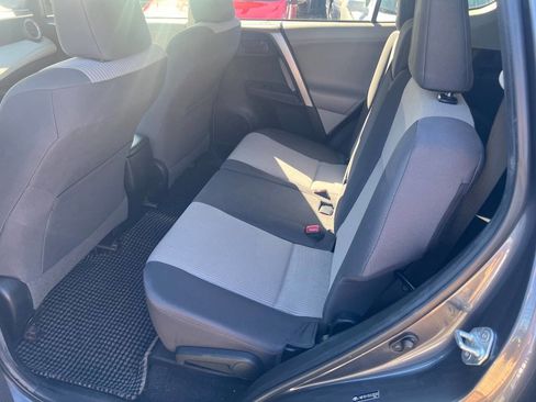 Used 2013 Toyota RAV4 LE image 11