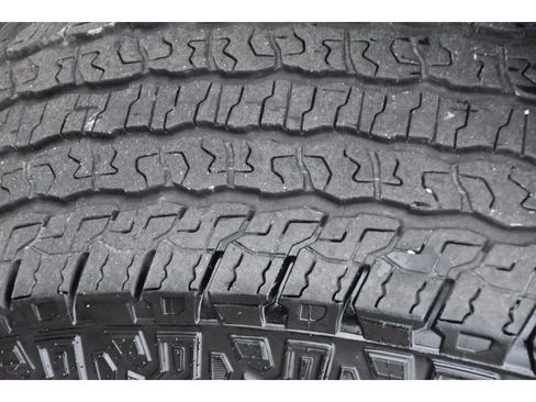 Used 2019 GMC Sierra 1500 SLE image 10