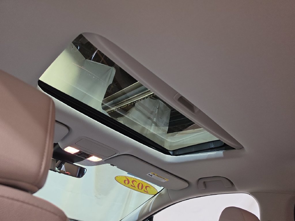 Certified 2026 Honda Odyssey EX-L image 16
