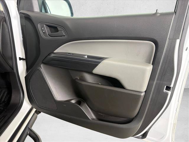 Used 2021 Chevrolet Colorado W/T w/ WT Convenience Package RWD image 14