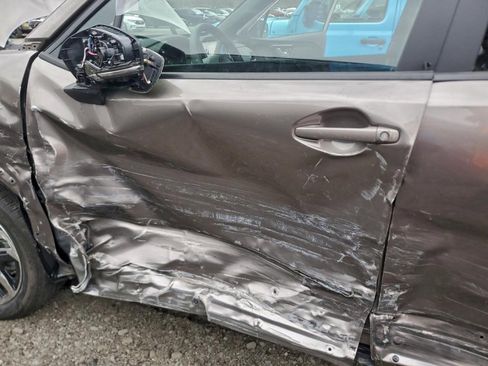 Used 2025 Subaru Forester Limited image 5