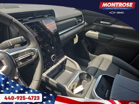 New 2026 GMC Terrain Elevation w/ Elevation Premium Package image 29