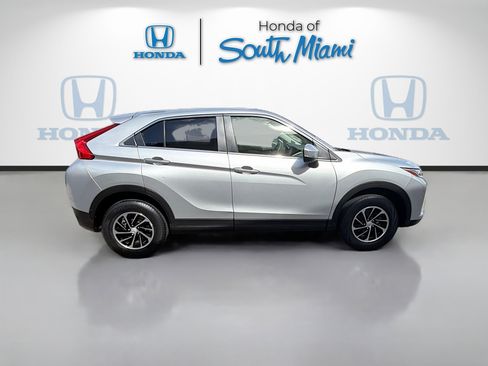 Used 2020 Mitsubishi Eclipse Cross ES image 8