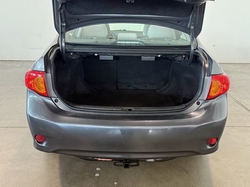 Used 2010 Toyota Corolla LE image 8