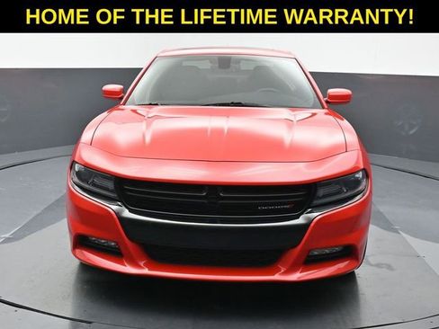 Used 2016 Dodge Charger R/T image 9