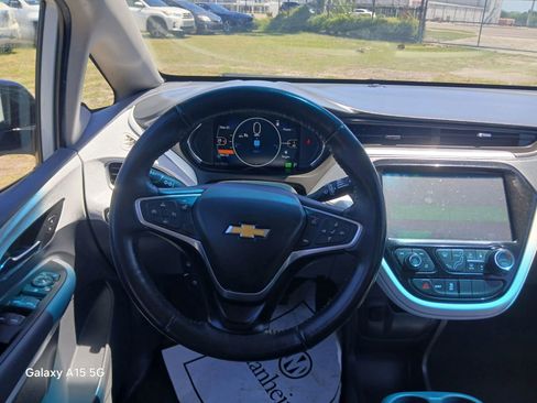 Used 2017 Chevrolet Bolt LT FWD image 26