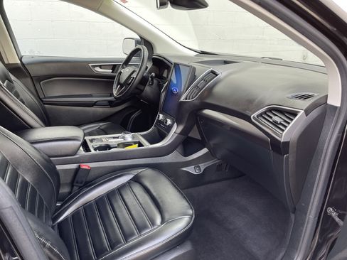 Used 2024 Ford Edge SEL w/ Convenience Package image 28