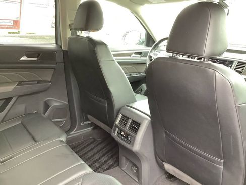 Used 2021 Volkswagen Atlas SE AWD/4WD image 17
