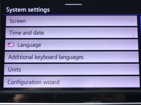 Used 2021 Volkswagen Atlas Cross Sport S image 17