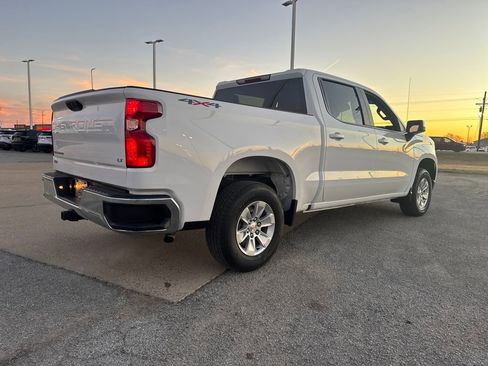 Used 2025 Chevrolet Silverado 1500 LT image 7