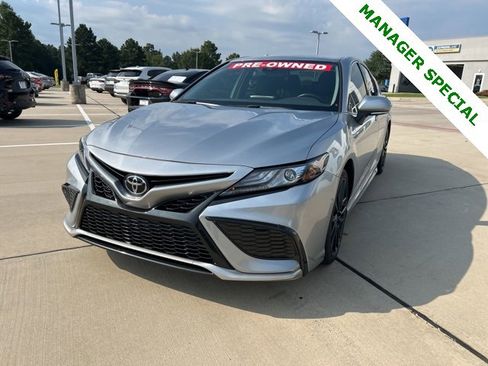 Used 2024 Toyota Camry XSE image 3