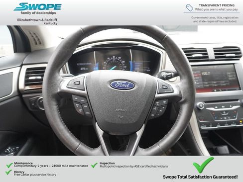 Used 2015 Ford Fusion SE w/ Equipment Group 202A FWD image 15