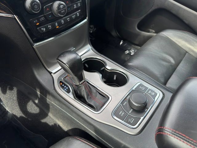 Used 2020 Jeep Grand Cherokee Trailhawk w/ Trailhawk Luxury Group AWD/4WD image 21